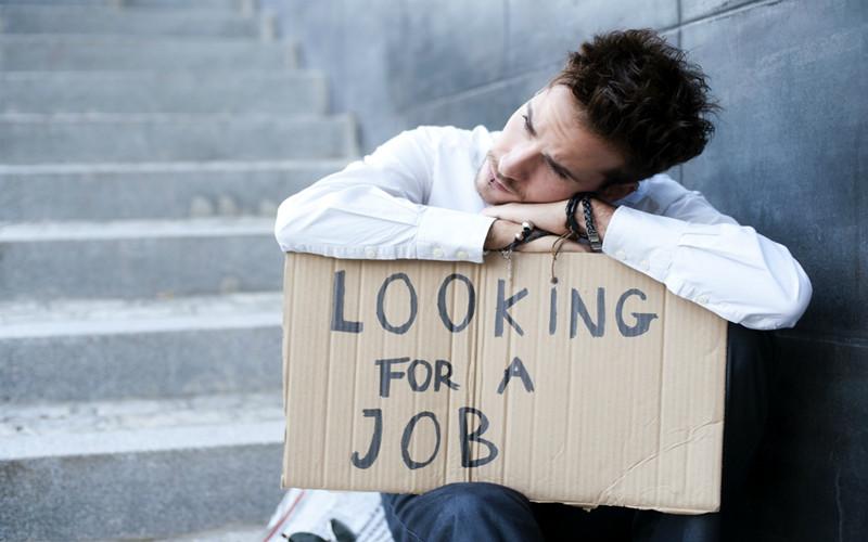 现货黄金小幅走弱，FED关注点挪移，英国央行不乏新迷思