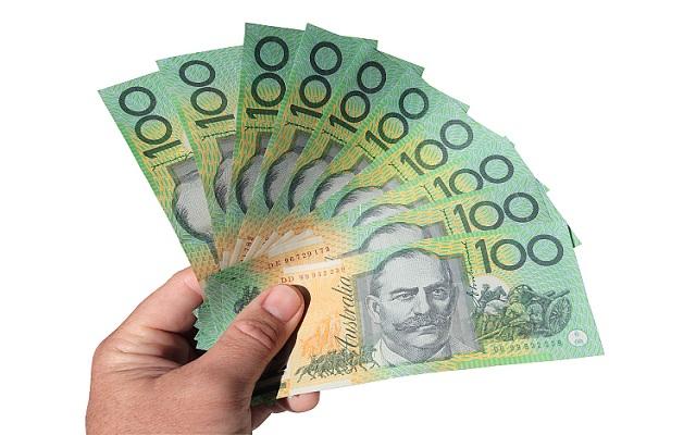 澳元兑美元从两周低位反弹，仍受风险偏好疲弱拖累