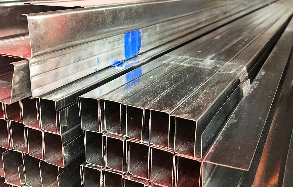 国家统计局服务业调查中心高级统计师赵庆河解读2021年12月中国采购经理指数